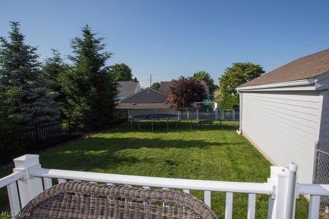 Tiny photo for 213 Como Street, Struthers, OH 44471 (MLS # 5215378)