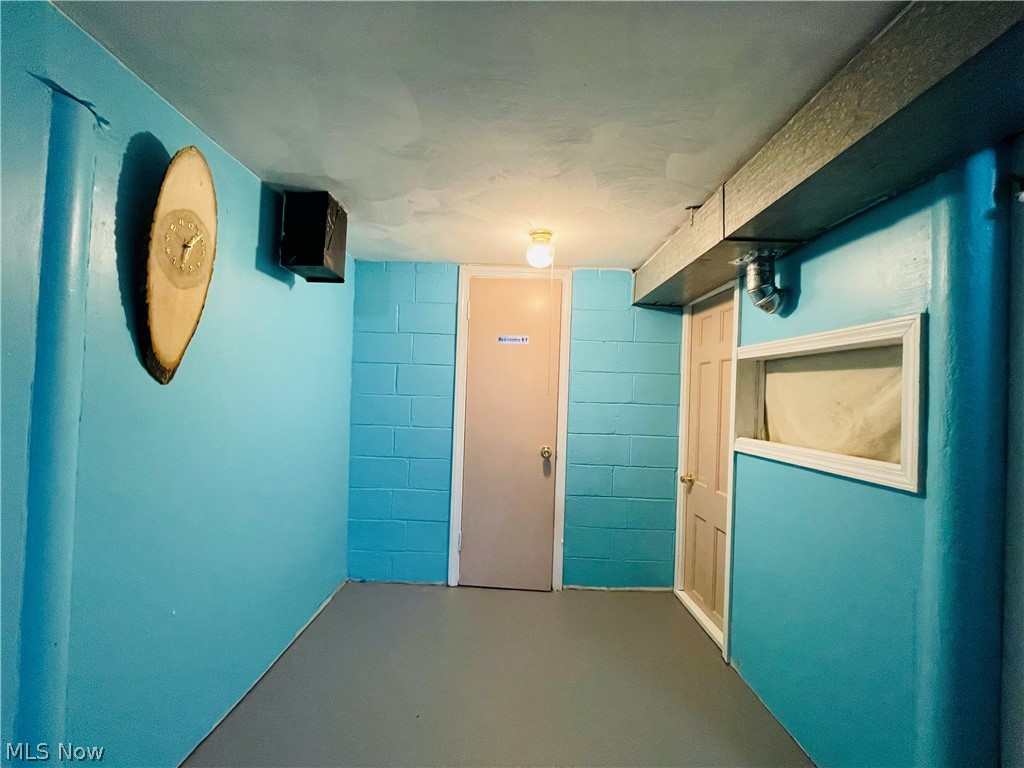 Dill Ave Sub/G Caprettas - Residential