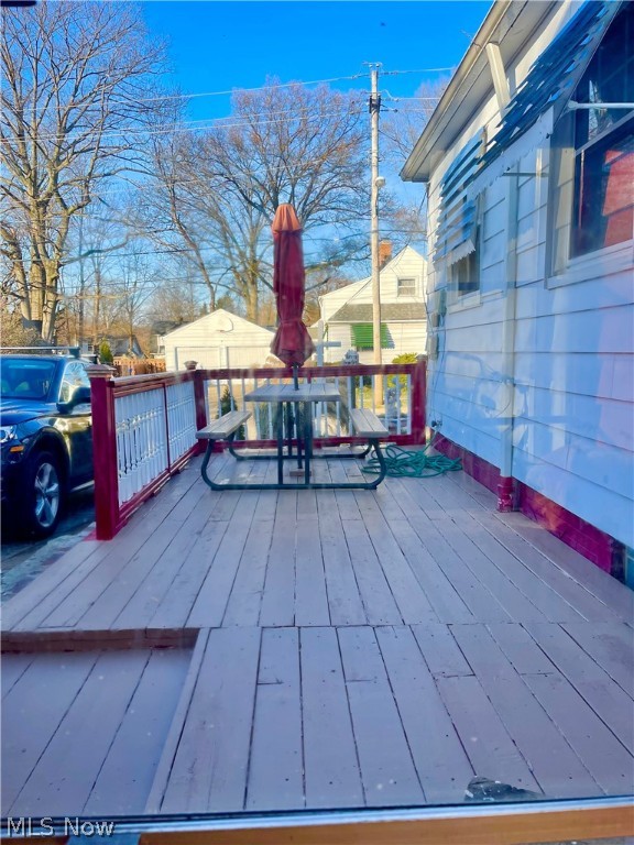 Dill Ave Sub/G Caprettas - Residential