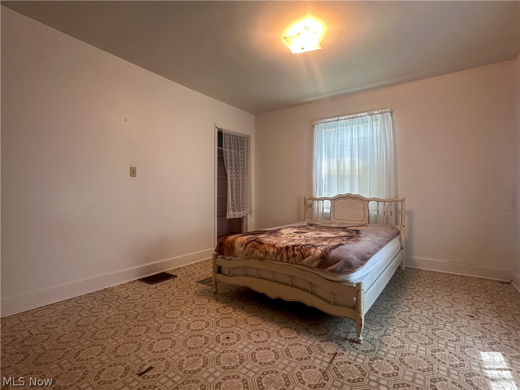 US Housing Corp - Residential