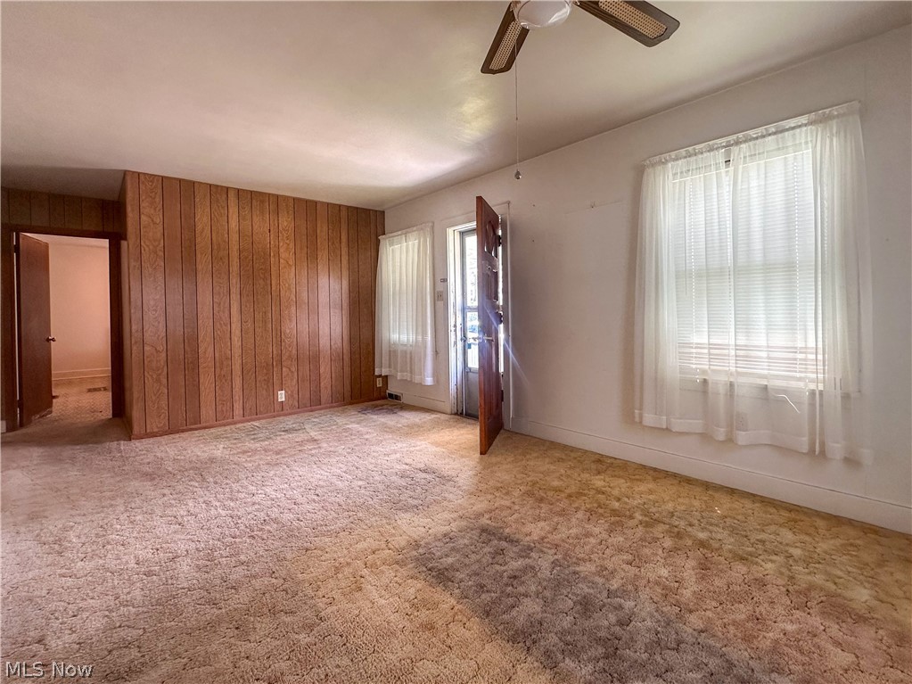 US Housing Corp - Residential