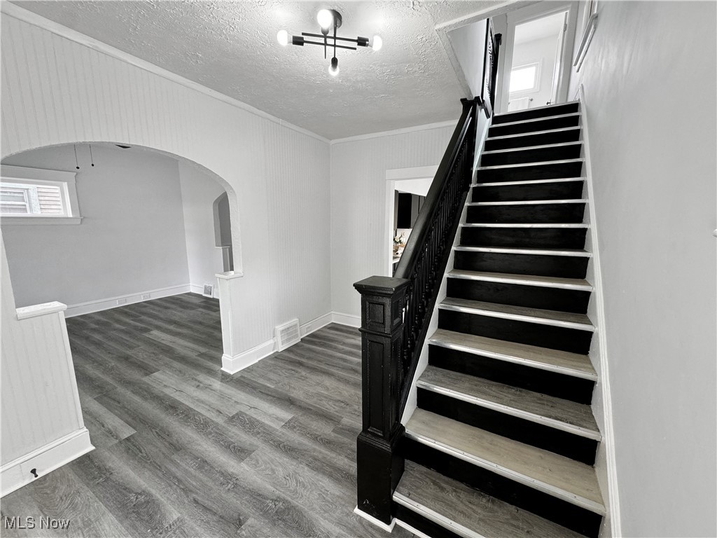 977 Nathaniel Road, Cleveland, Ohio image 6