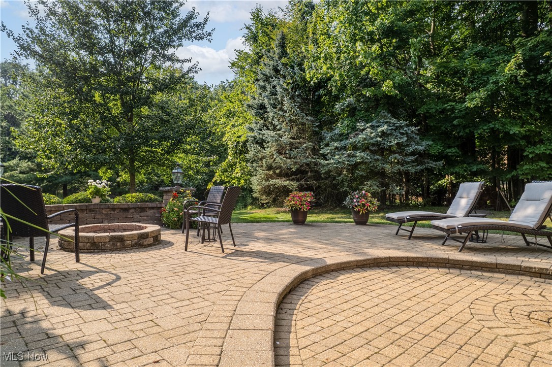 242 Meadow Oaks Trail, Medina, Ohio image 40