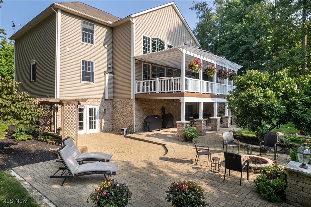 242 Meadow Oaks Trail, Medina, Ohio image 32