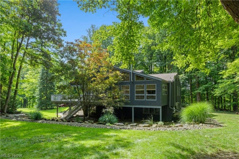 Tiny photo for 1049 N Medina Line Road, Akron, OH 44333 (MLS # 5240222)