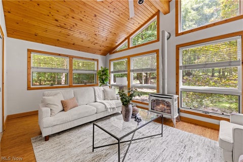 Tiny photo for 1049 N Medina Line Road, Akron, OH 44333 (MLS # 5240222)