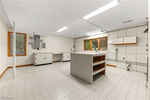 Tiny photo for 1049 N Medina Line Road, Akron, OH 44333 (MLS # 5240222)