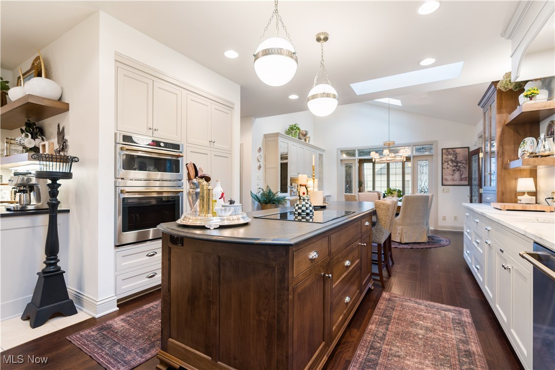 Glenmoor Estates - Residential