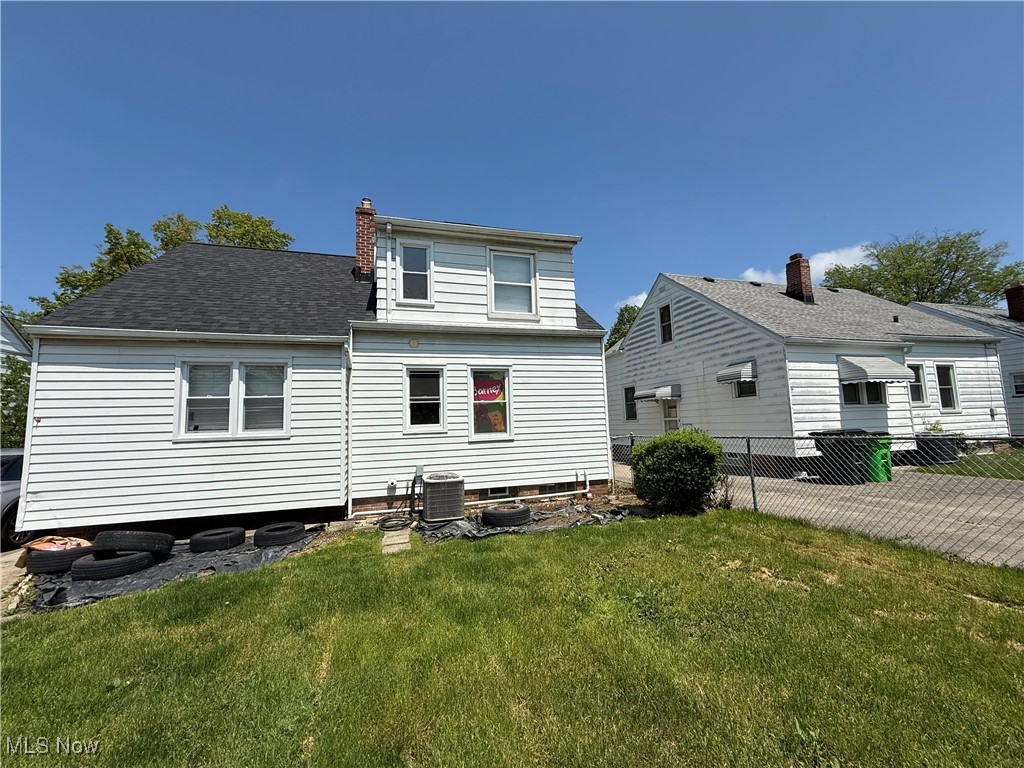 13592 Shady Oak Boulevard, Garfield Heights, Ohio image 4