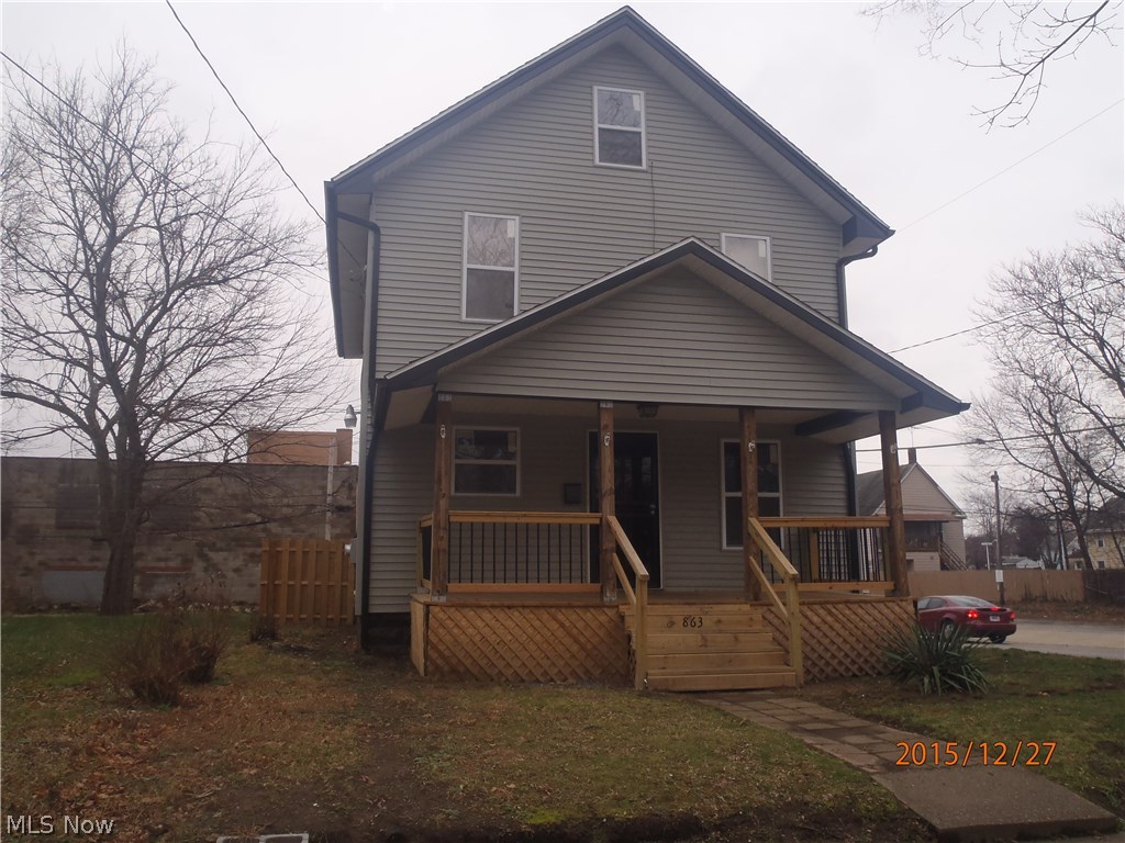 Newly Remolded Home! Priced to Sell! Beautiful 3 Bedroom Home with an additional 4th bedroom in attic. 2 Full Baths 2 Full Kitchens. 1st floor has eat-in kitchen with a mixture of Hard wood and Ceramic Tile. 2nd floor has Brand new carpet and Ceramic Tile. This home has tons of storage and can be used as multiple family living! Has large front porch and Back Deck. Also includes a HUGE fenced in back yard for outside entertainment. All appliances will stay. Call to setup your private viewing Today!