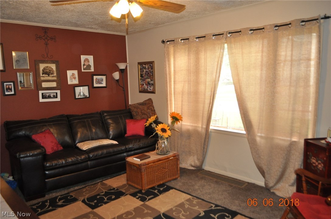 Bradley Flooms Add 02 - Residential