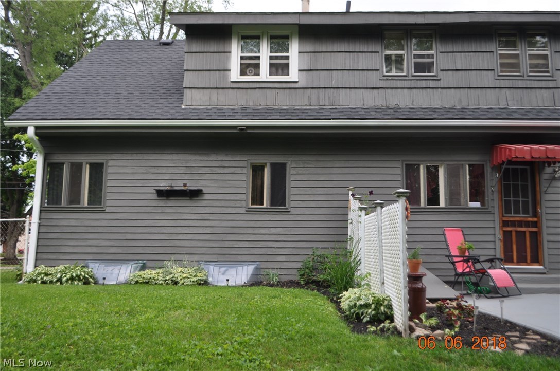 Bradley Flooms Add 02 - Residential