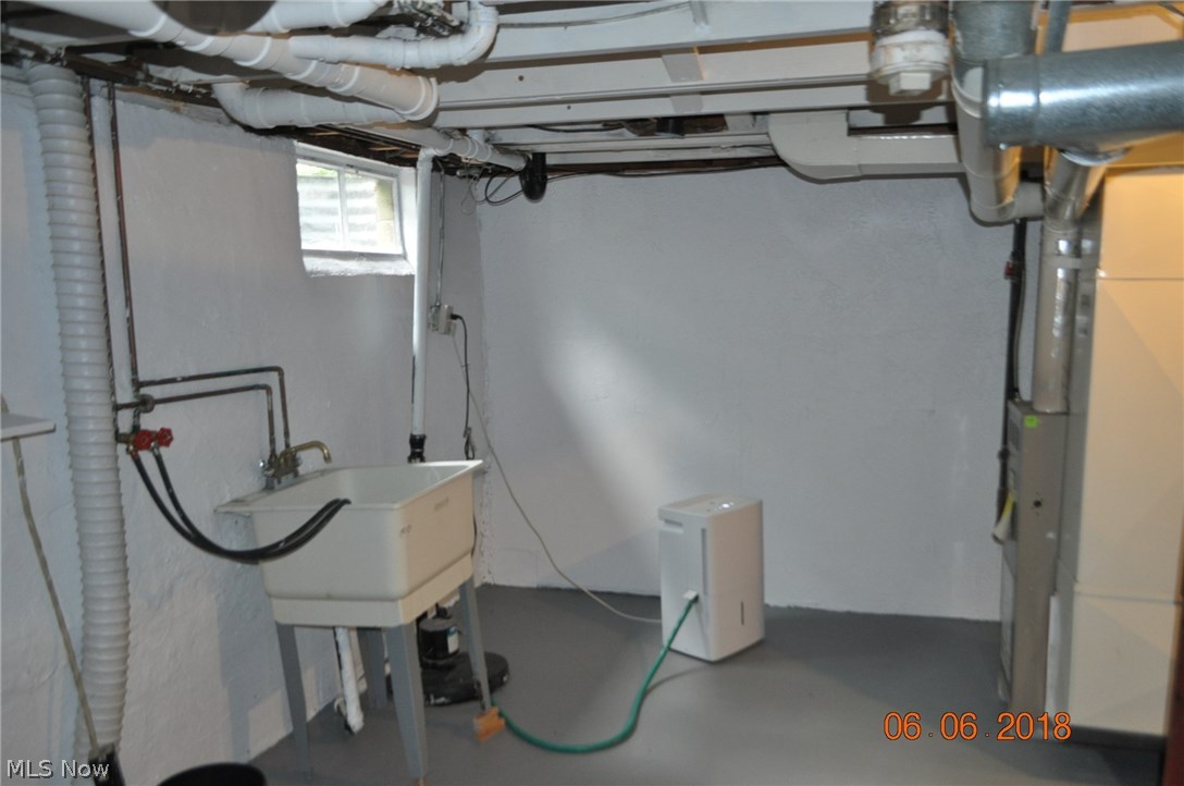 Bradley Flooms Add 02 - Residential