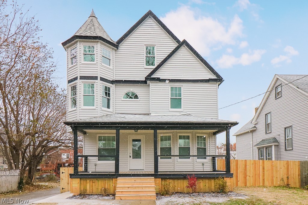Gordon Ave Allotment - Residential