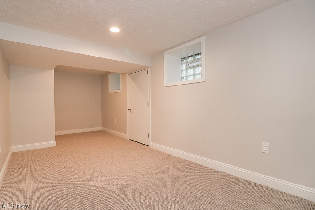 Gordon Ave Allotment - Residential