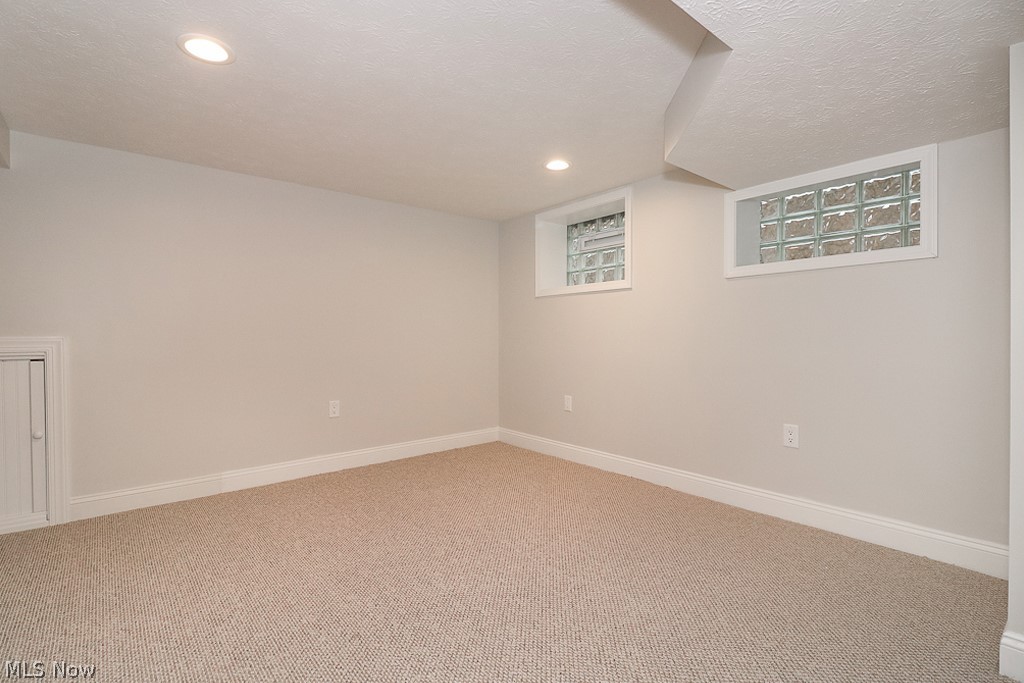 Gordon Ave Allotment - Residential