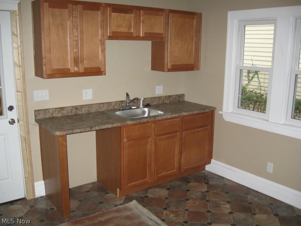 Meadowbrook - Residential Lease