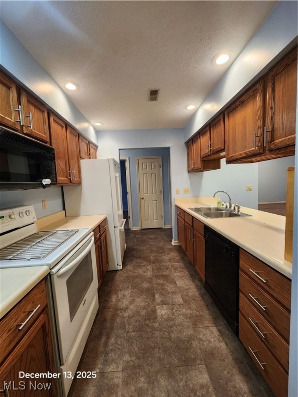 Photo of 870 King Ridge Drive, Ashland, OH 44805 (MLS # 5178317)