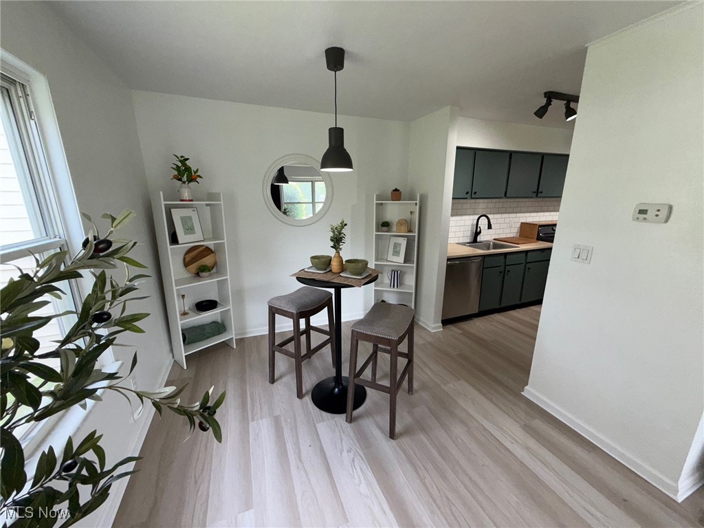 3092 Ivy Hill Circle #D, Cortland, Ohio image 9
