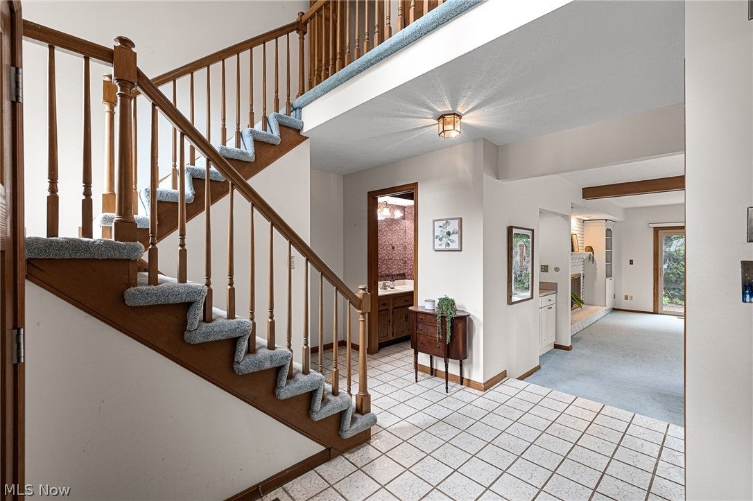 1025 Stonewood Court