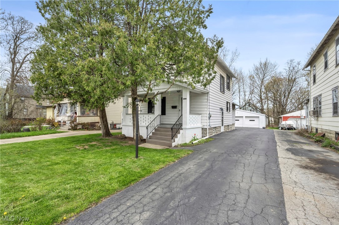 273 Maplewood Avenue, Struthers, Ohio image 2