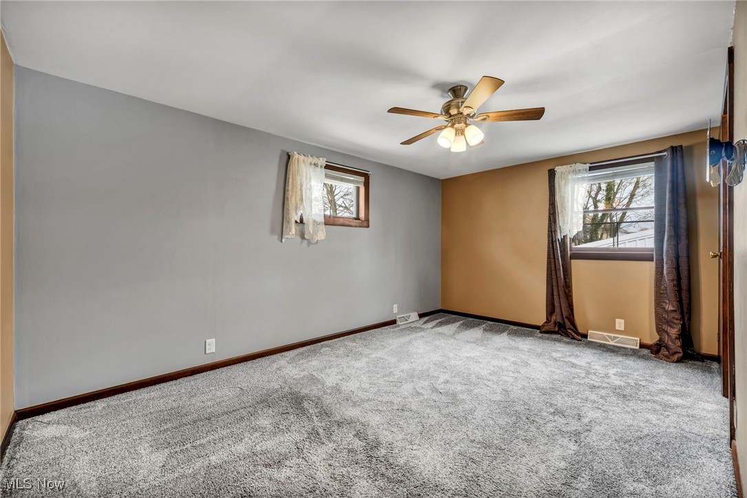 273 Maplewood Avenue, Struthers, Ohio image 10