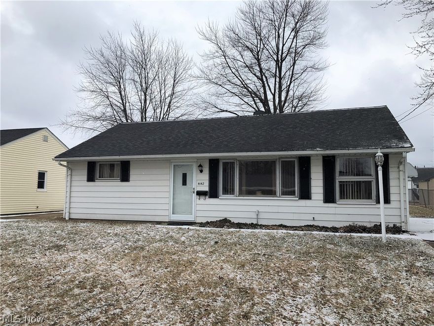 Great cozy starter or perfect for those wanting to scale back.  This special one owner home is located in Sheffield Lake on a street of well cared for properties where pride of ownership is evident.  This 3 bedroom, one bath, ranch is in great condition, freshly cleaned, rugs shampooed ready to move into.
Also features a big back yard and a 12 x 16 screened in porch.  Looking for it's second owner, let it be you!!