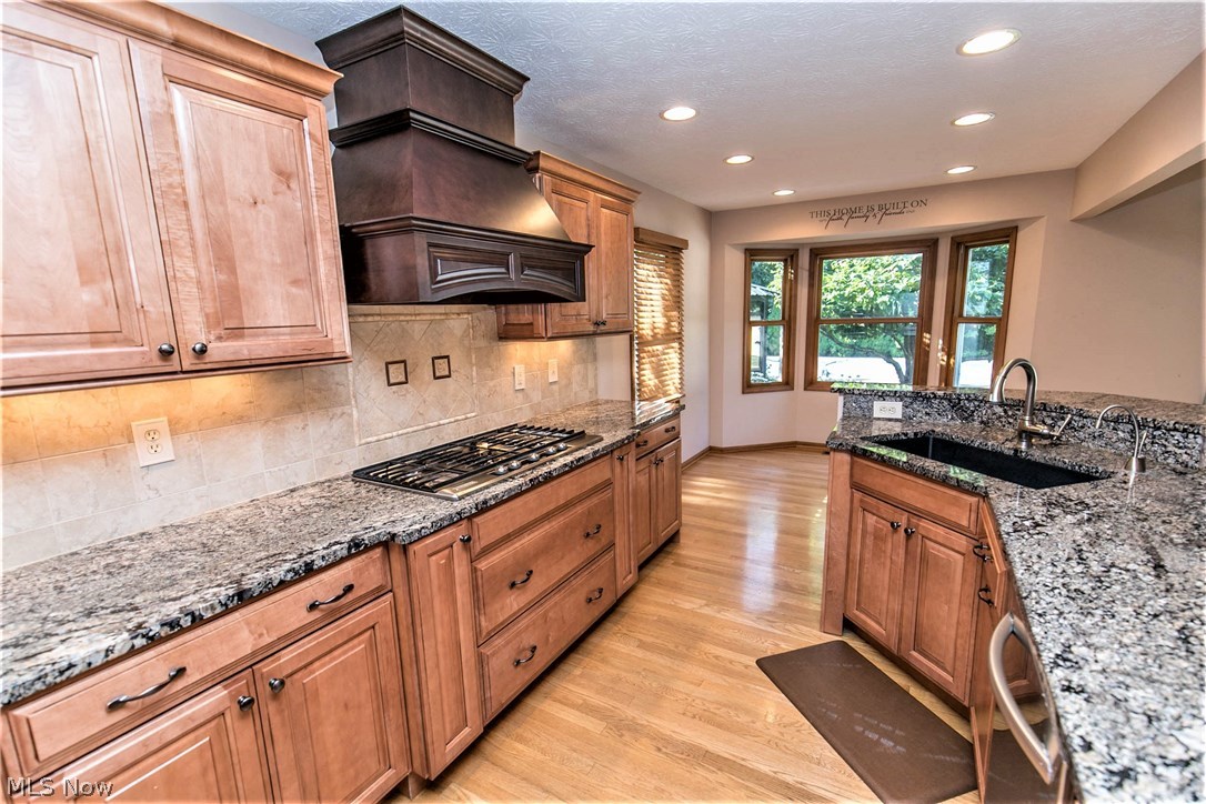 Jaycox Road Sub - Residential