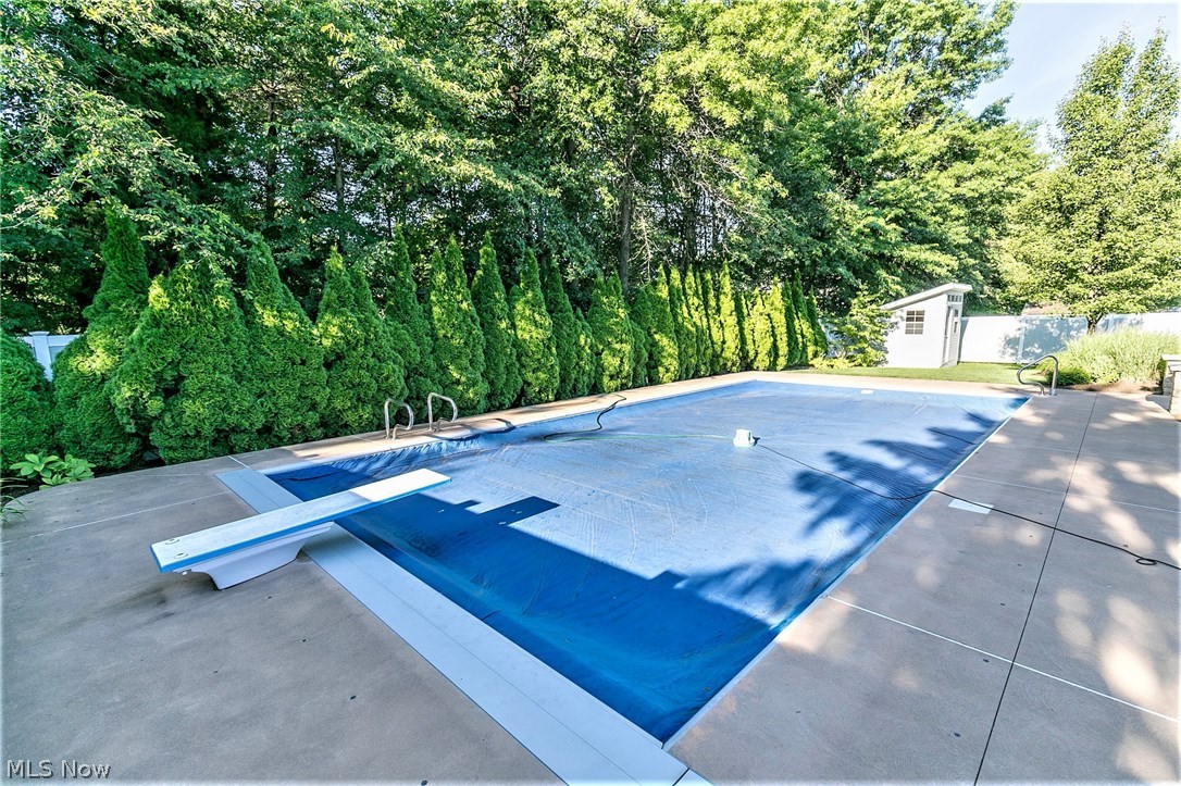 Jaycox Road Sub - Residential