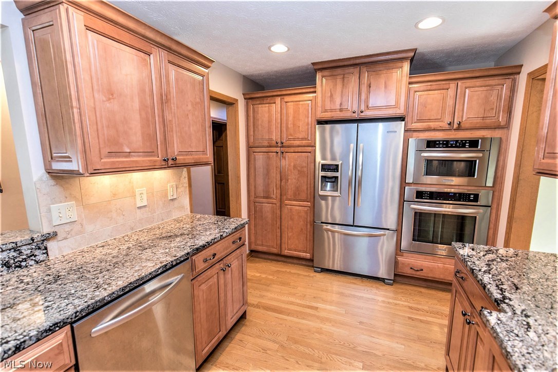 Jaycox Road Sub - Residential