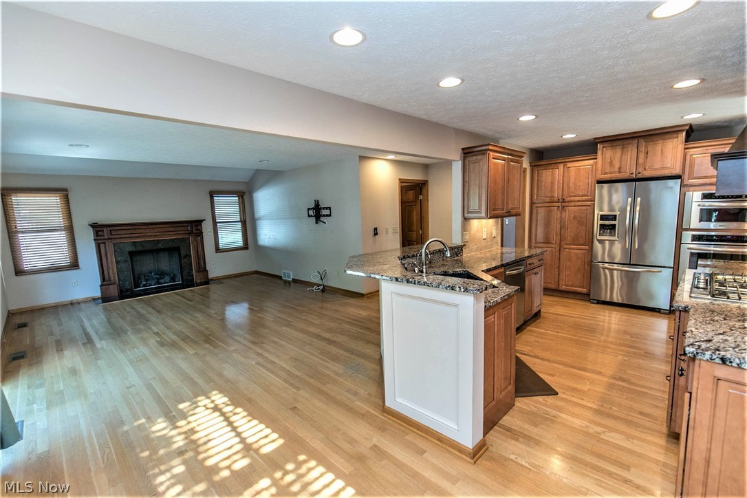 Jaycox Road Sub - Residential