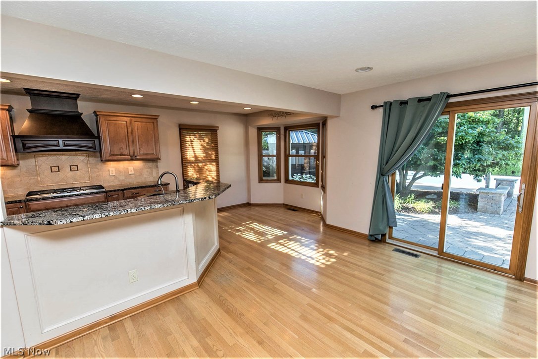 Jaycox Road Sub - Residential