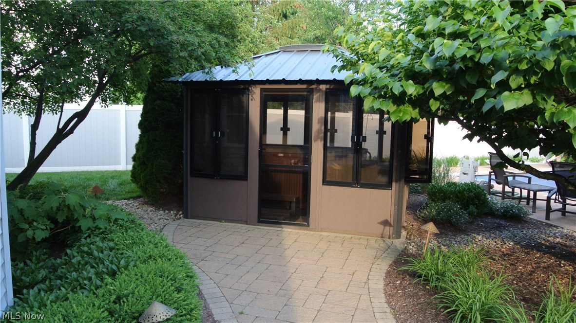 Jaycox Road Sub - Residential