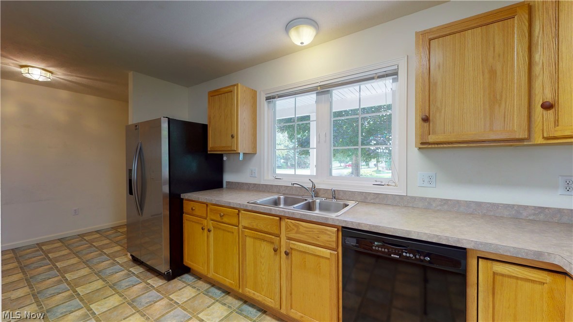 Cottage Gate Condo - Residential