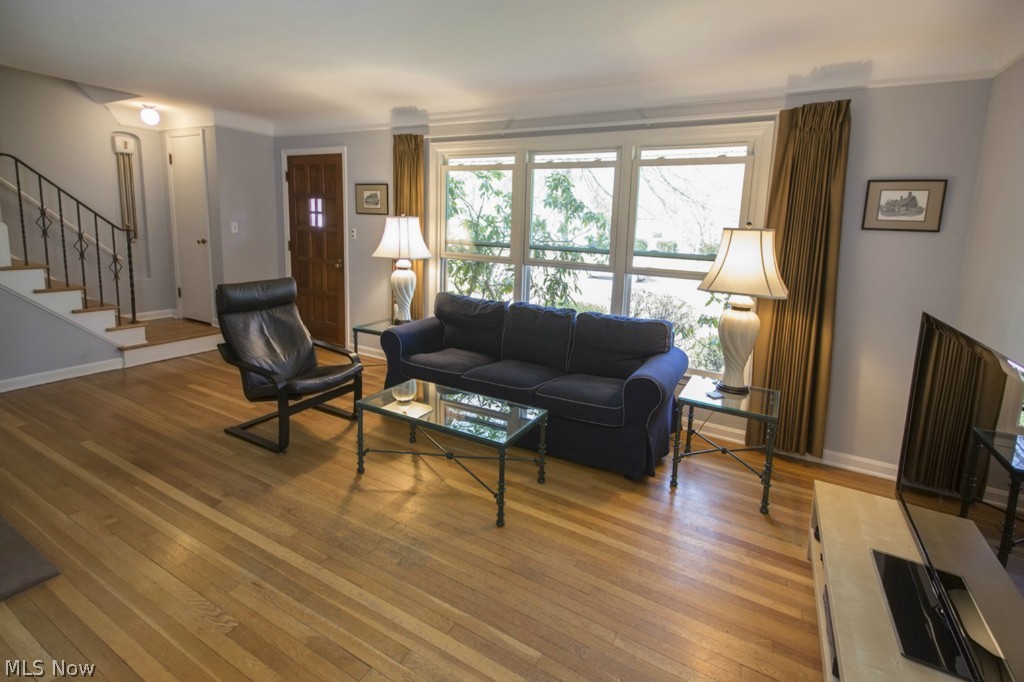 Harold J Whites 01 - Residential