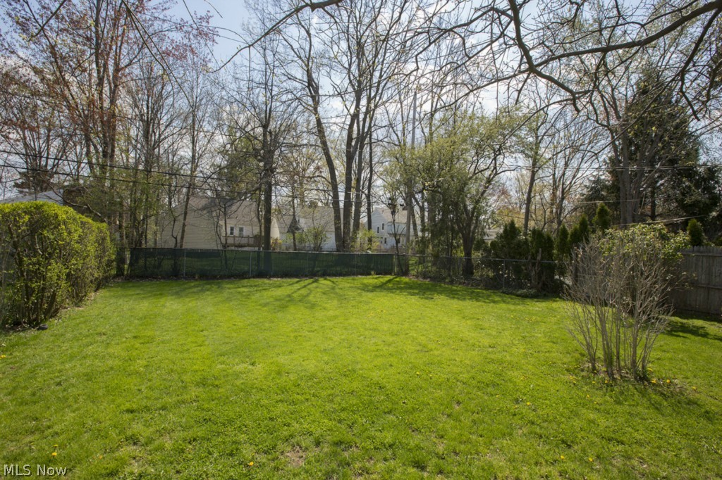 Harold J Whites 01 - Residential