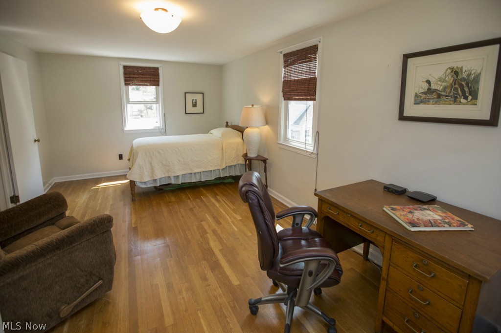 Harold J Whites 01 - Residential