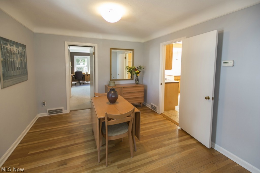 Harold J Whites 01 - Residential