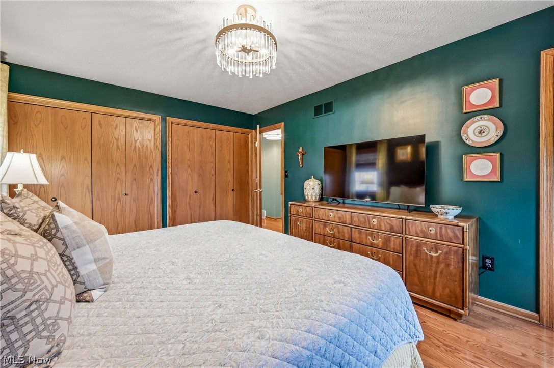 Oak Knoll - Residential