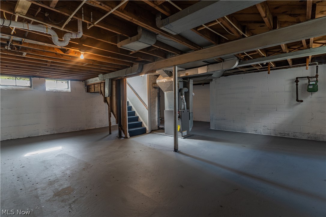 Crawford Realty Companys - Residential