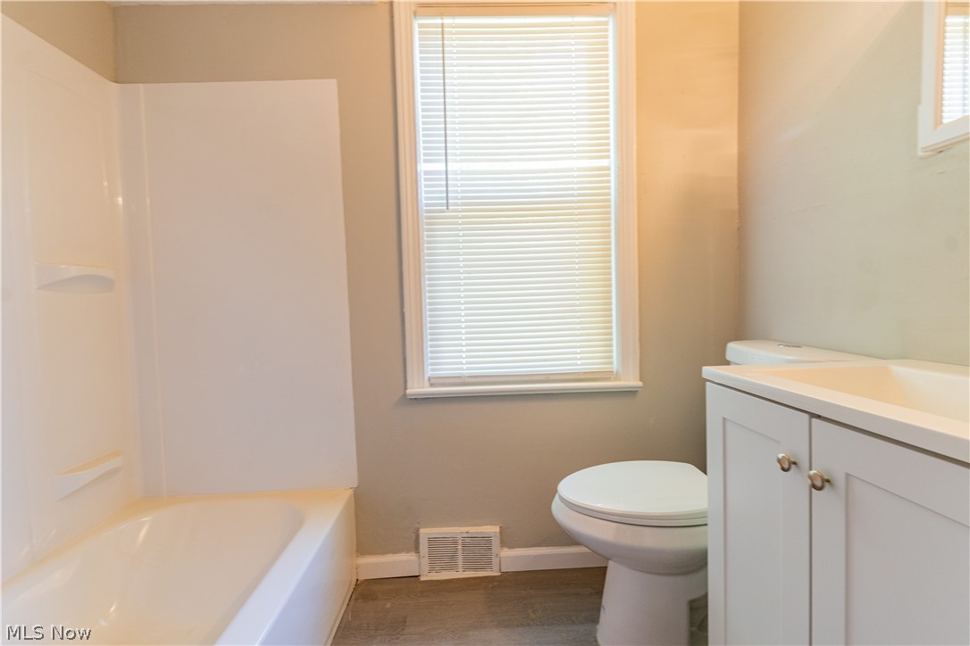 Crawford Realty Companys - Residential