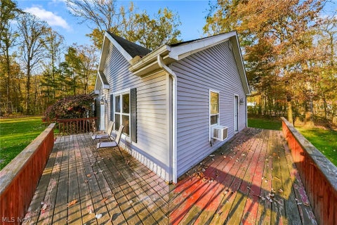 Tiny photo for 605 Oriole DR, Roaming Shores, OH 44084 (MLS # 5250522)