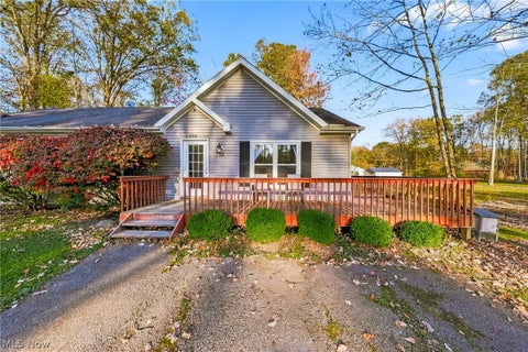 Tiny photo for 605 Oriole DR, Roaming Shores, OH 44084 (MLS # 5250522)