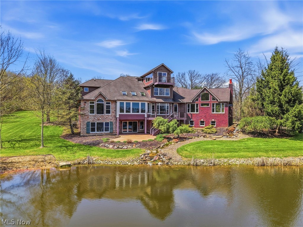 1803 Whisper Bluff Trail