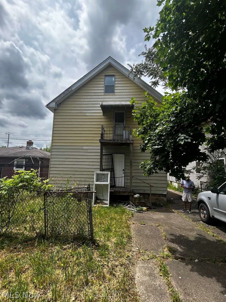 3963 E 123rd Street