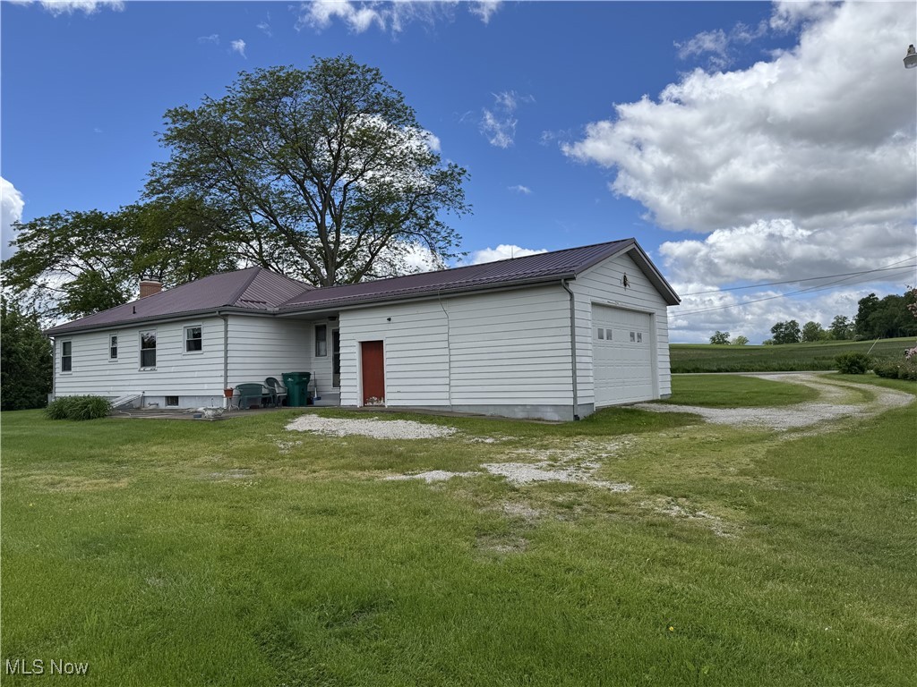 2690 S Honeytown Road, Wooster, Ohio image 4