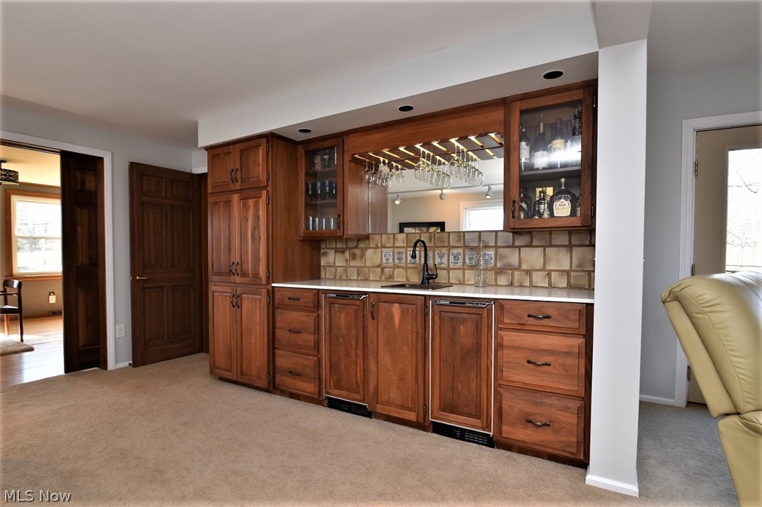 Russell 03 - Residential