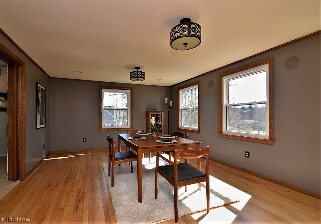 Russell 03 - Residential