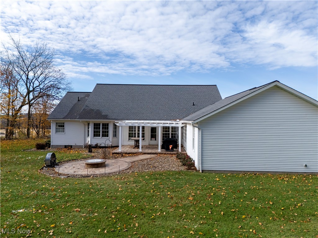 West Salem, Ohio 44287, United States, 3 Bedrooms Bedrooms, ,4 BathroomsBathrooms,Residential,Active,244137