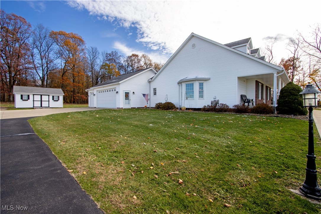 West Salem, Ohio 44287, United States, 3 Bedrooms Bedrooms, ,4 BathroomsBathrooms,Residential,Active,244137